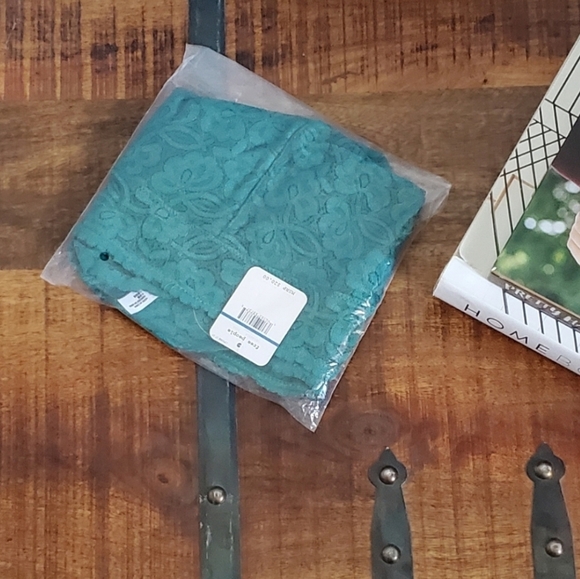 💚 Free People Galloon Lace Racerback Bralette 💚 - Picture 3 of 10